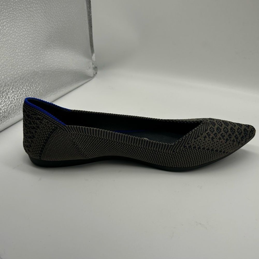 Rothy’s The Point Flats in Grey Python Pattern Size 6 - Picture 5 of 11